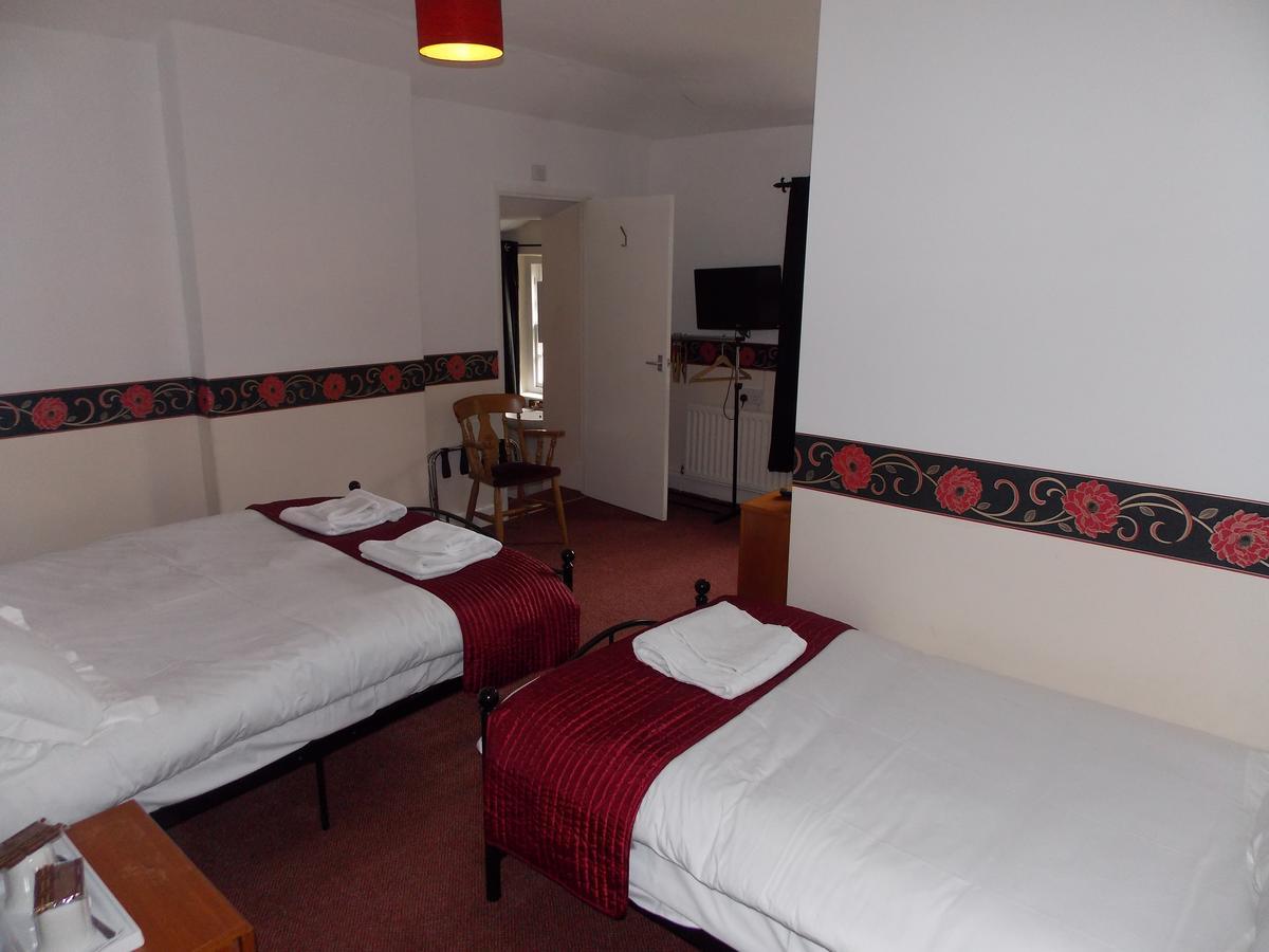 Cross Keys Hotel Canonbie Екстериор снимка