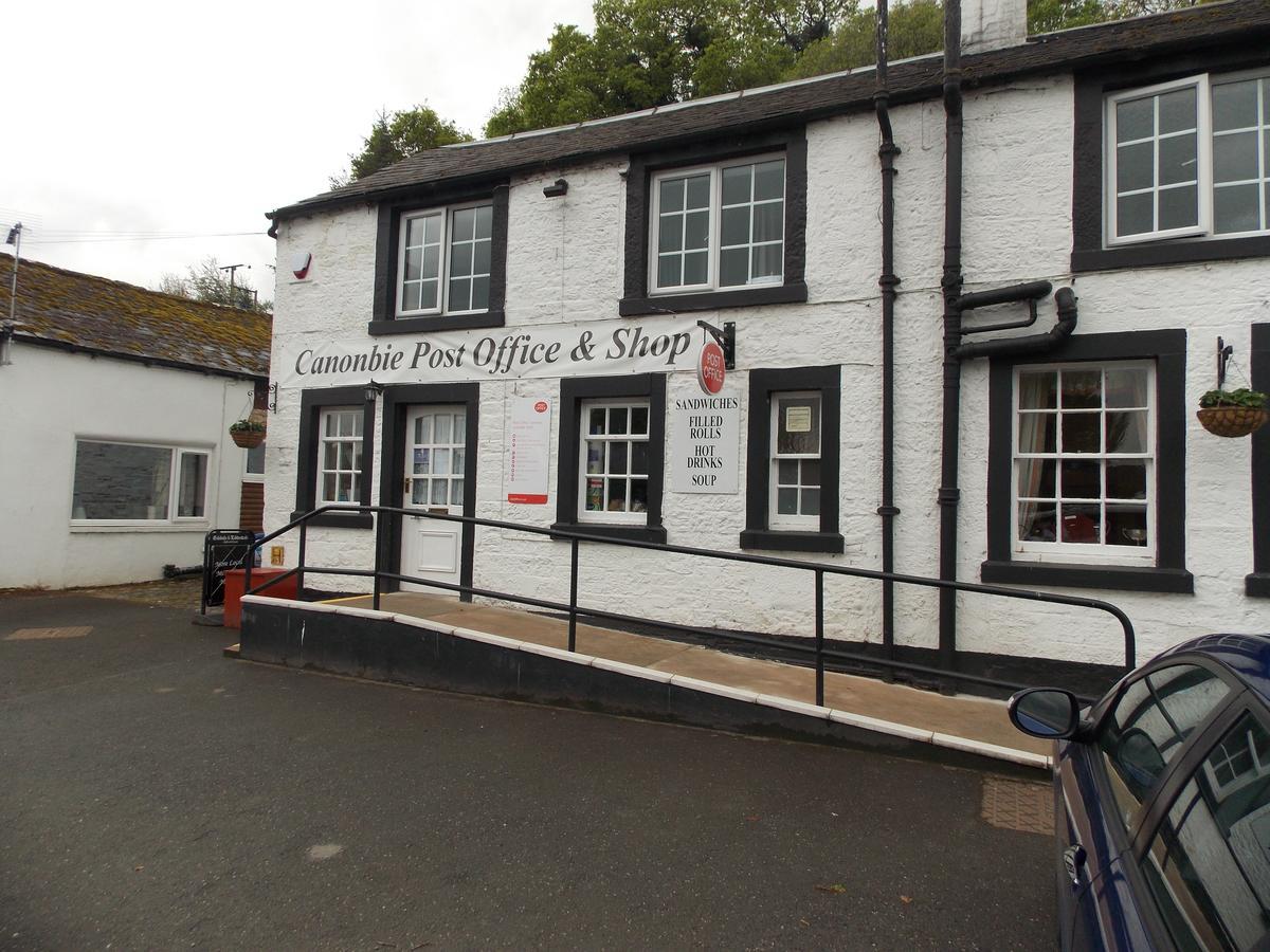 Cross Keys Hotel Canonbie Екстериор снимка