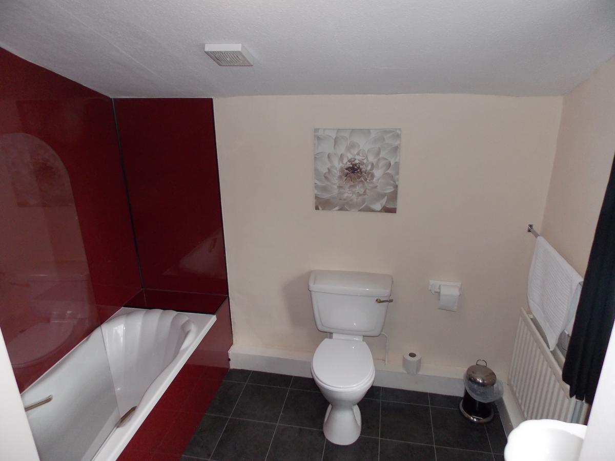 Cross Keys Hotel Canonbie Екстериор снимка